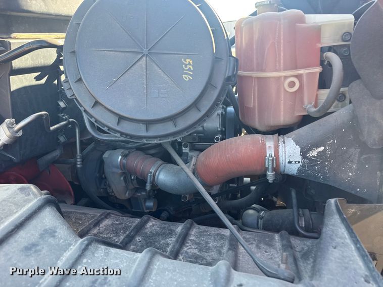 image for item ER2430 2007 International 7400 dump truck