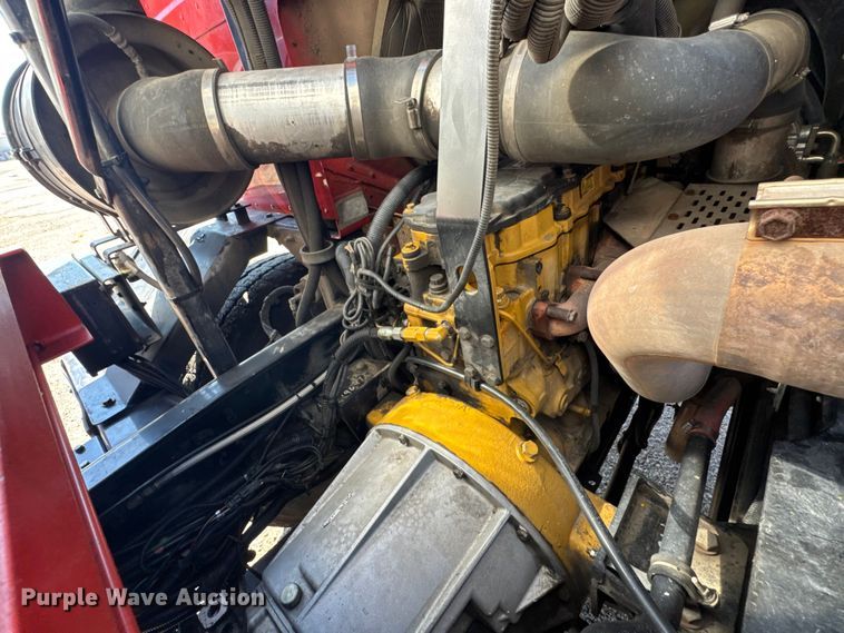 image for item ER2433 2005 Peterbilt 320 paint striper truck