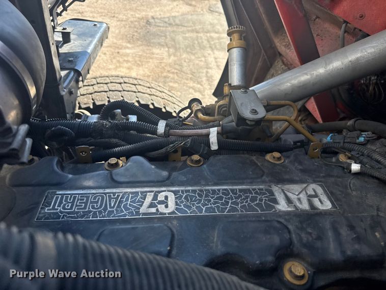 image for item ER2433 2005 Peterbilt 320 paint striper truck