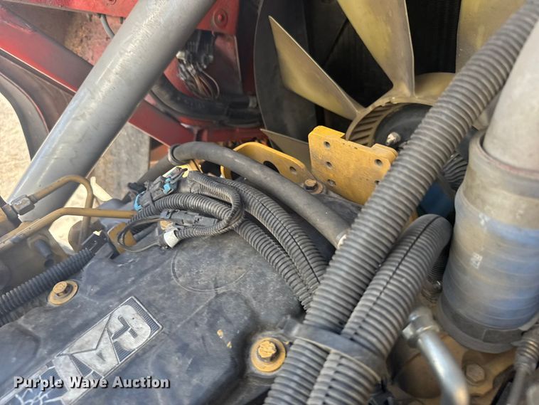 image for item ER2433 2005 Peterbilt 320 paint striper truck