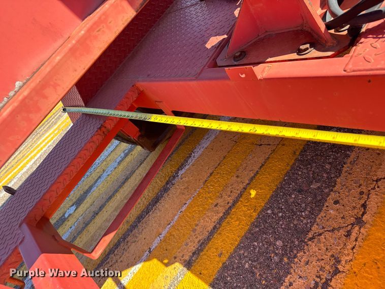 image for item ER2434 2005 Ver-Mac PCMS1210 message board trailer