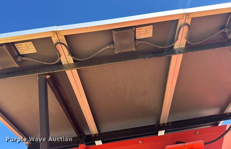 image for item ER2434 2005 Ver-Mac PCMS1210 message board trailer