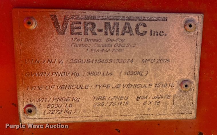 image for item ER2434 2005 Ver-Mac PCMS1210 message board trailer