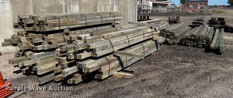 image for item ER2440 Approximately 364 wood posts