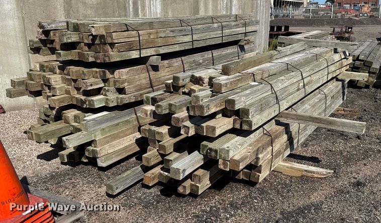 image for item ER2440 Approximately 364 wood posts