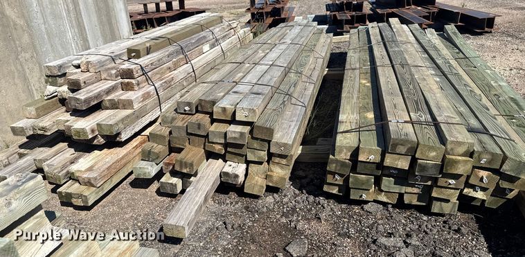 image for item ER2440 Approximately 364 wood posts