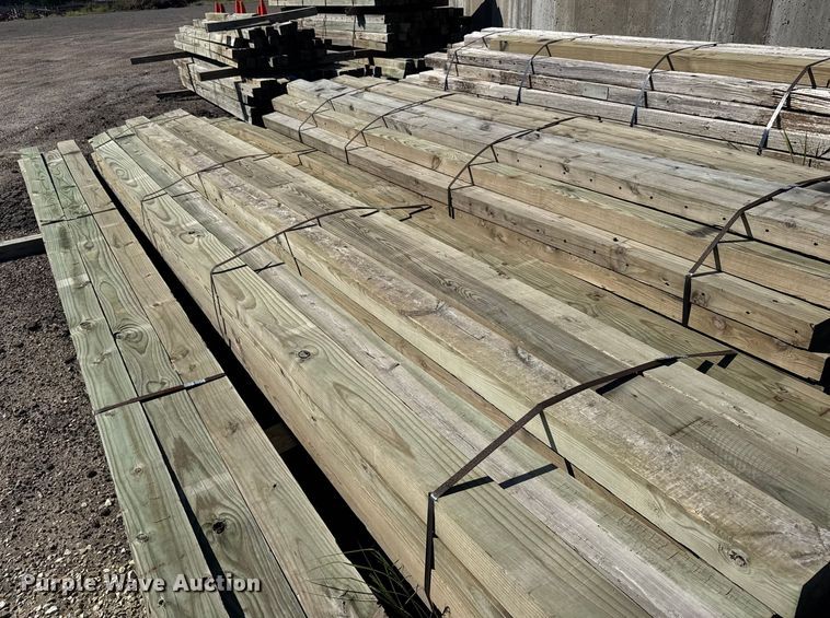 image for item ER2440 Approximately 364 wood posts