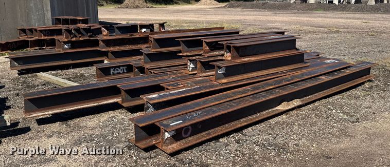 image for item ER2441 H-pilings