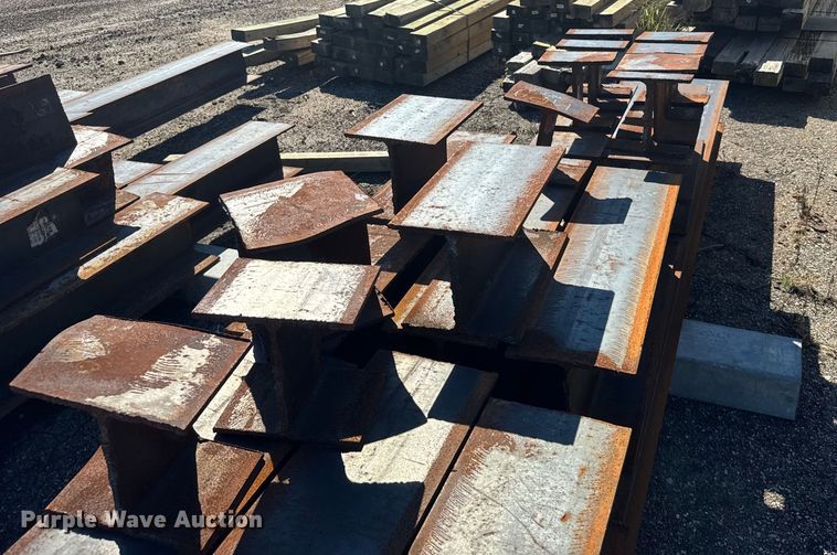 image for item ER2441 H-pilings