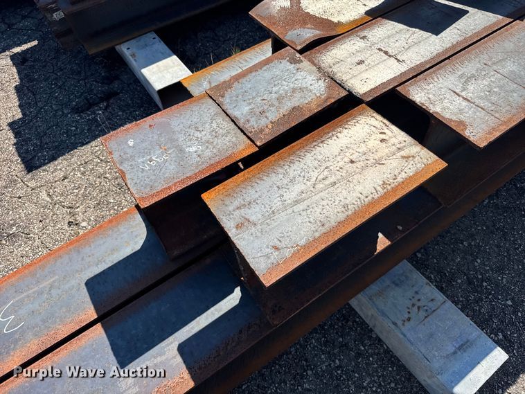 image for item ER2441 H-pilings