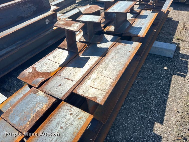 image for item ER2441 H-pilings