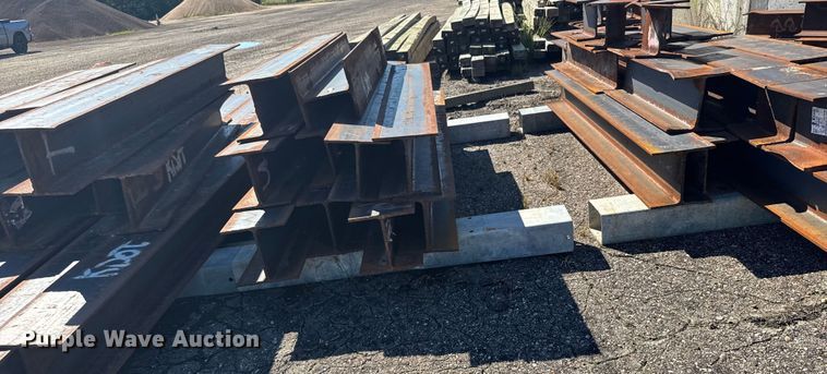 image for item ER2441 H-pilings