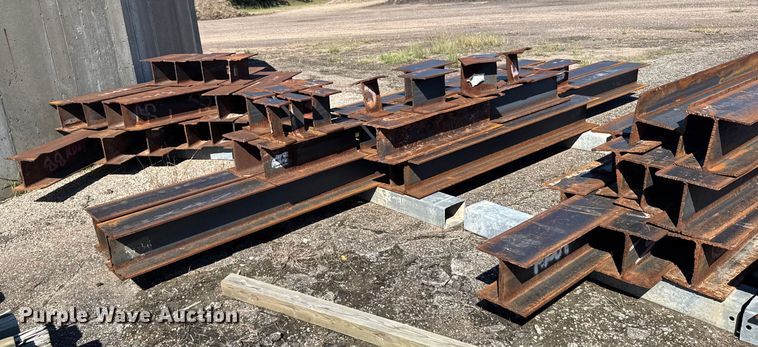 image for item ER2441 H-pilings