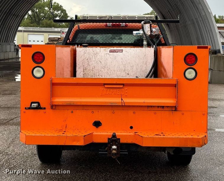 image for item ET4617 2012 Chevrolet Silverado 2500HD Crew Cab utility bed pickup truck