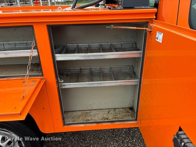 image for item ET4617 2012 Chevrolet Silverado 2500HD Crew Cab utility bed pickup truck