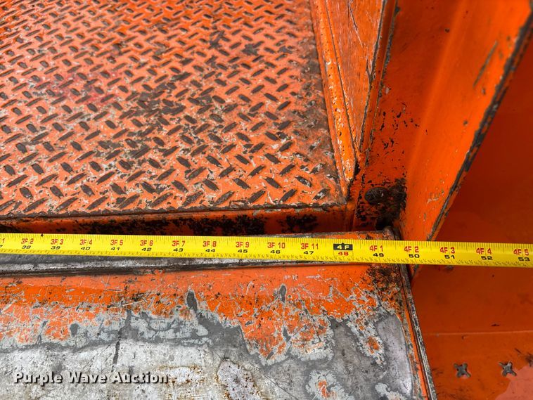 image for item ET4617 2012 Chevrolet Silverado 2500HD Crew Cab utility bed pickup truck