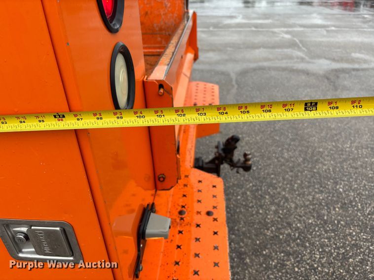 image for item ET4617 2012 Chevrolet Silverado 2500HD Crew Cab utility bed pickup truck