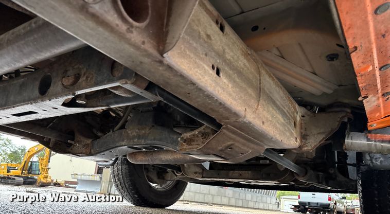 image for item ET4617 2012 Chevrolet Silverado 2500HD Crew Cab utility bed pickup truck