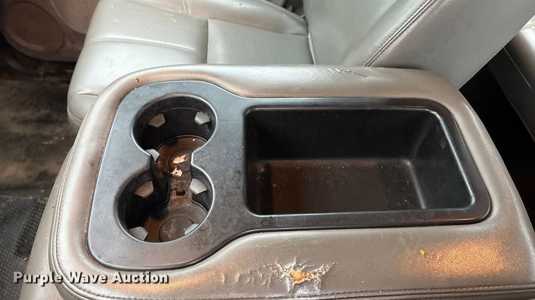 image for item ET4617 2012 Chevrolet Silverado 2500HD Crew Cab utility bed pickup truck