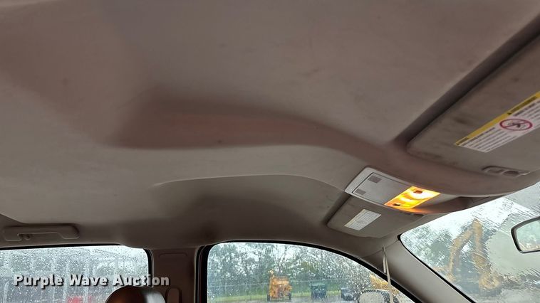 image for item ET4617 2012 Chevrolet Silverado 2500HD Crew Cab utility bed pickup truck