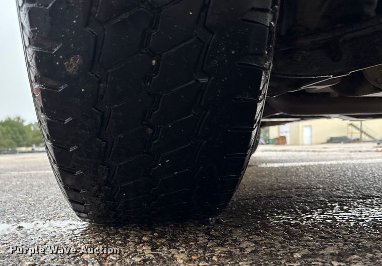 image for item ET4617 2012 Chevrolet Silverado 2500HD Crew Cab utility bed pickup truck