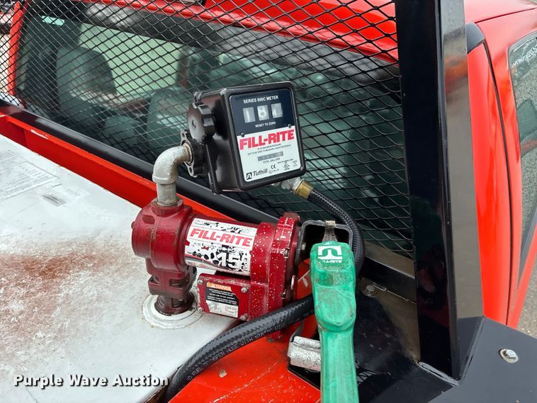 image for item ET4618 2011 Ford F250 Super Duty Crew Cab utility bed pickup truck