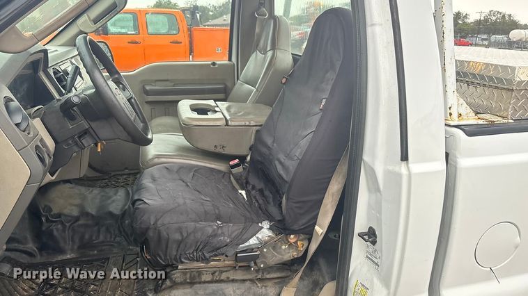 image for item ET4619 2008 Ford F250 Super Duty pickup truck