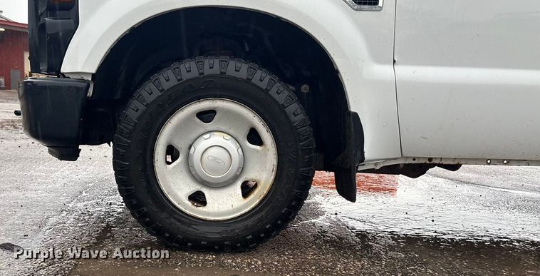 image for item ET4619 2008 Ford F250 Super Duty pickup truck