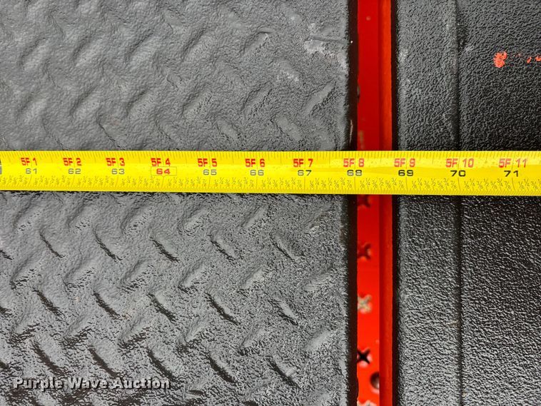 image for item ET4620 2016 Ford F250 Super Duty utility bed pickup truck