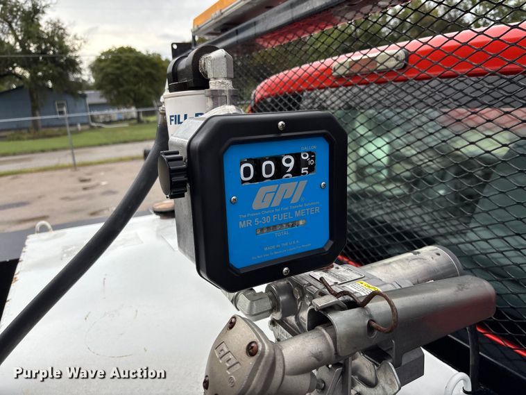 image for item ET4620 2016 Ford F250 Super Duty utility bed pickup truck