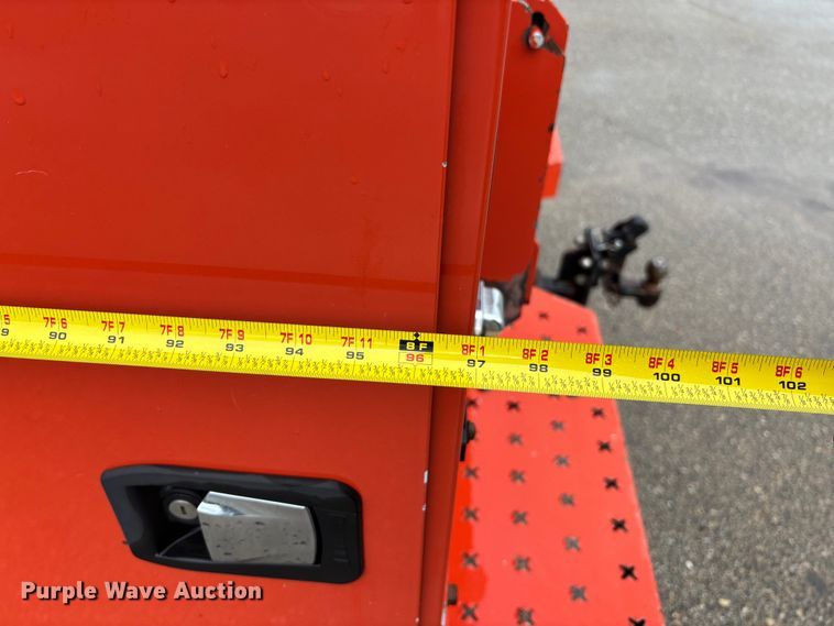 image for item ET4620 2016 Ford F250 Super Duty utility bed pickup truck