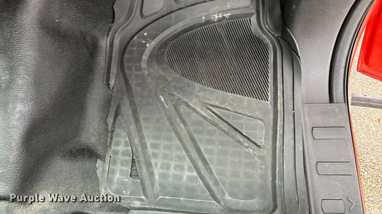 image for item ET4620 2016 Ford F250 Super Duty utility bed pickup truck