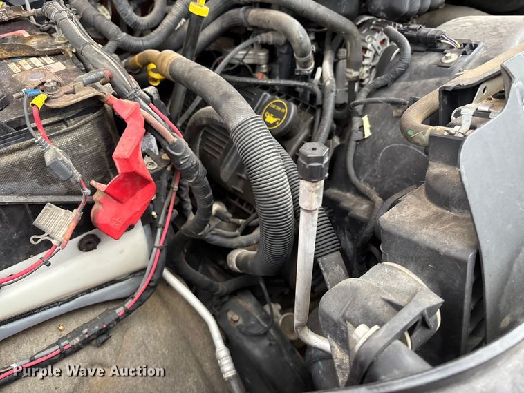 image for item ET4620 2016 Ford F250 Super Duty utility bed pickup truck