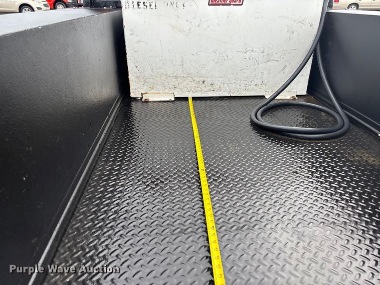 image for item ET4621 2014 Ford F250 Super Duty utility bed pickup truck