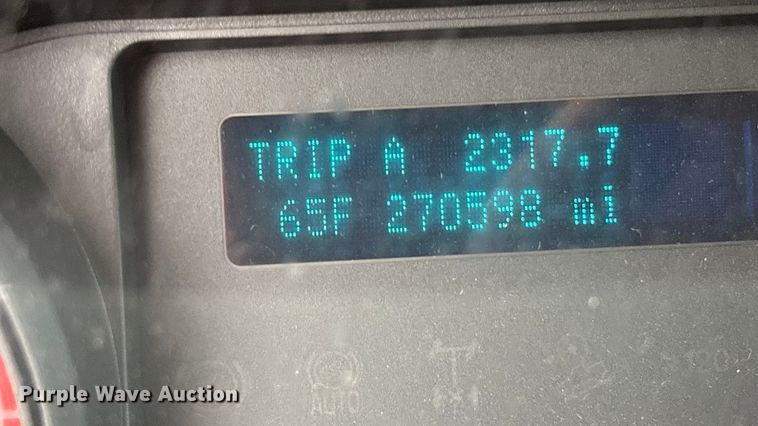 image for item ET4621 2014 Ford F250 Super Duty utility bed pickup truck