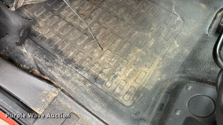 image for item ET4621 2014 Ford F250 Super Duty utility bed pickup truck