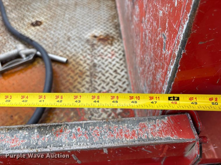 image for item ET4622 2011 Ford F250 Super Duty Crew Cab utility bed pickup truck