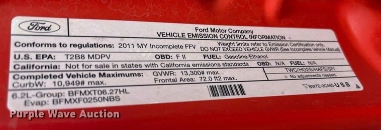 image for item ET4622 2011 Ford F250 Super Duty Crew Cab utility bed pickup truck