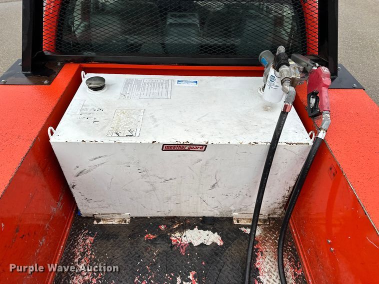 image for item ET4623 2011 Ford F250 Super Duty Crew Cab utility bed pickup truck