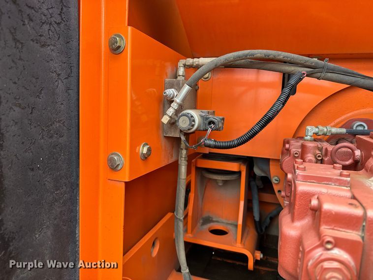 image for item ET4626 2006 Daewoo Solar 300LC-V excavator