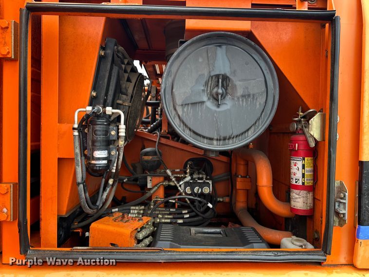 image for item ET4626 2006 Daewoo Solar 300LC-V excavator