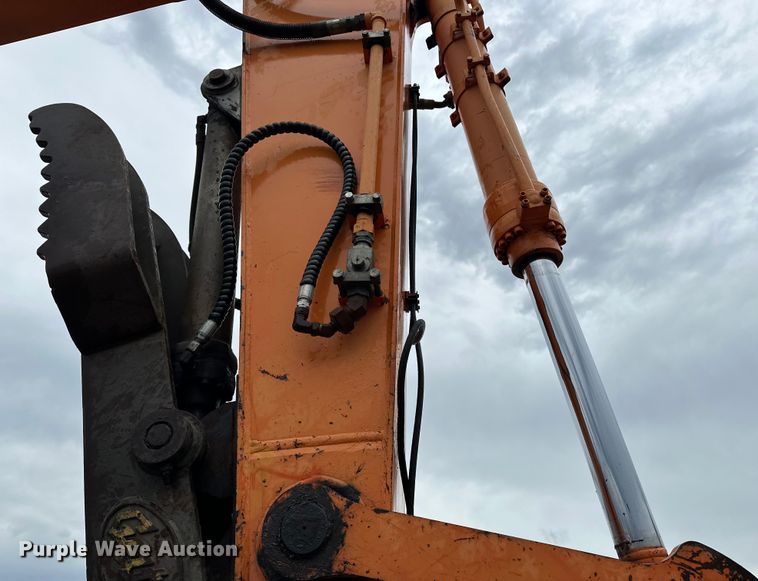 image for item ET4626 2006 Daewoo Solar 300LC-V excavator