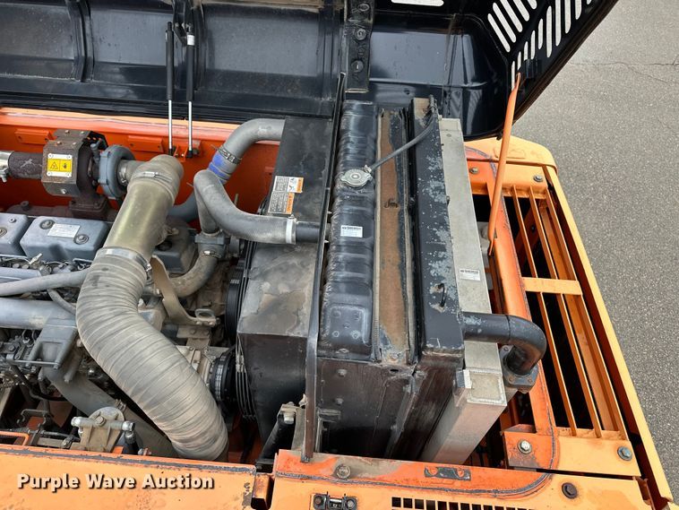 image for item ET4626 2006 Daewoo Solar 300LC-V excavator