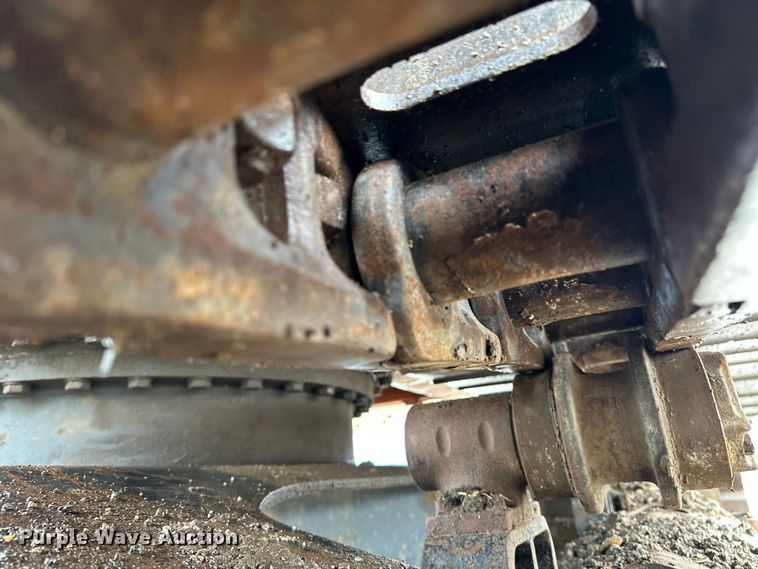 image for item ET4626 2006 Daewoo Solar 300LC-V excavator