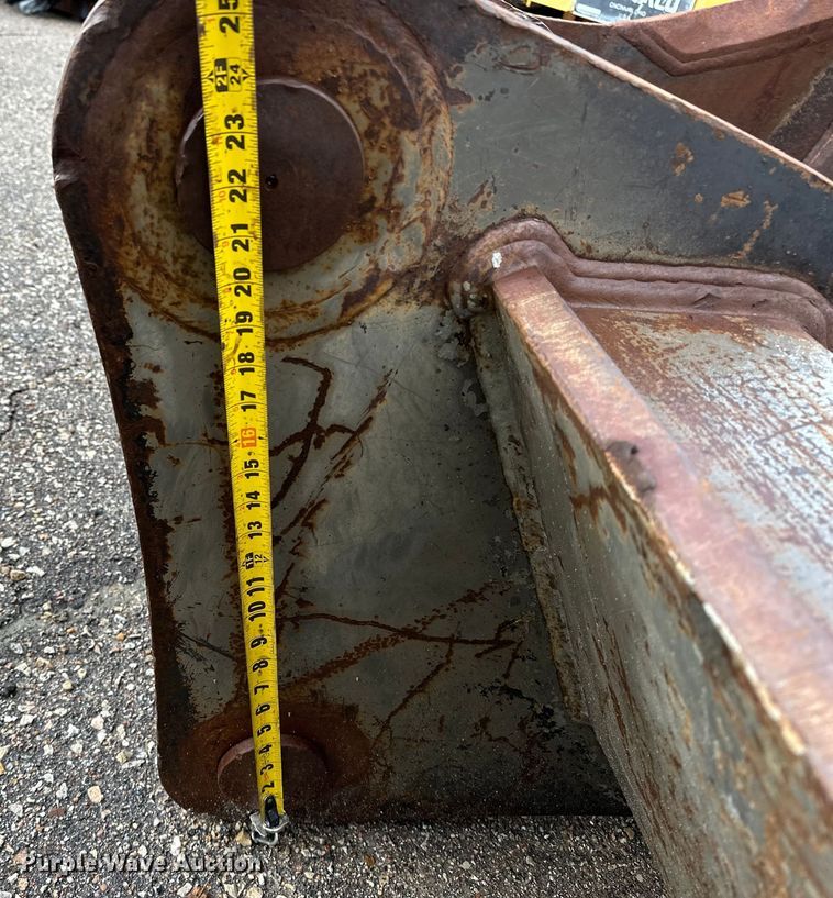 image for item ET4626 2006 Daewoo Solar 300LC-V excavator