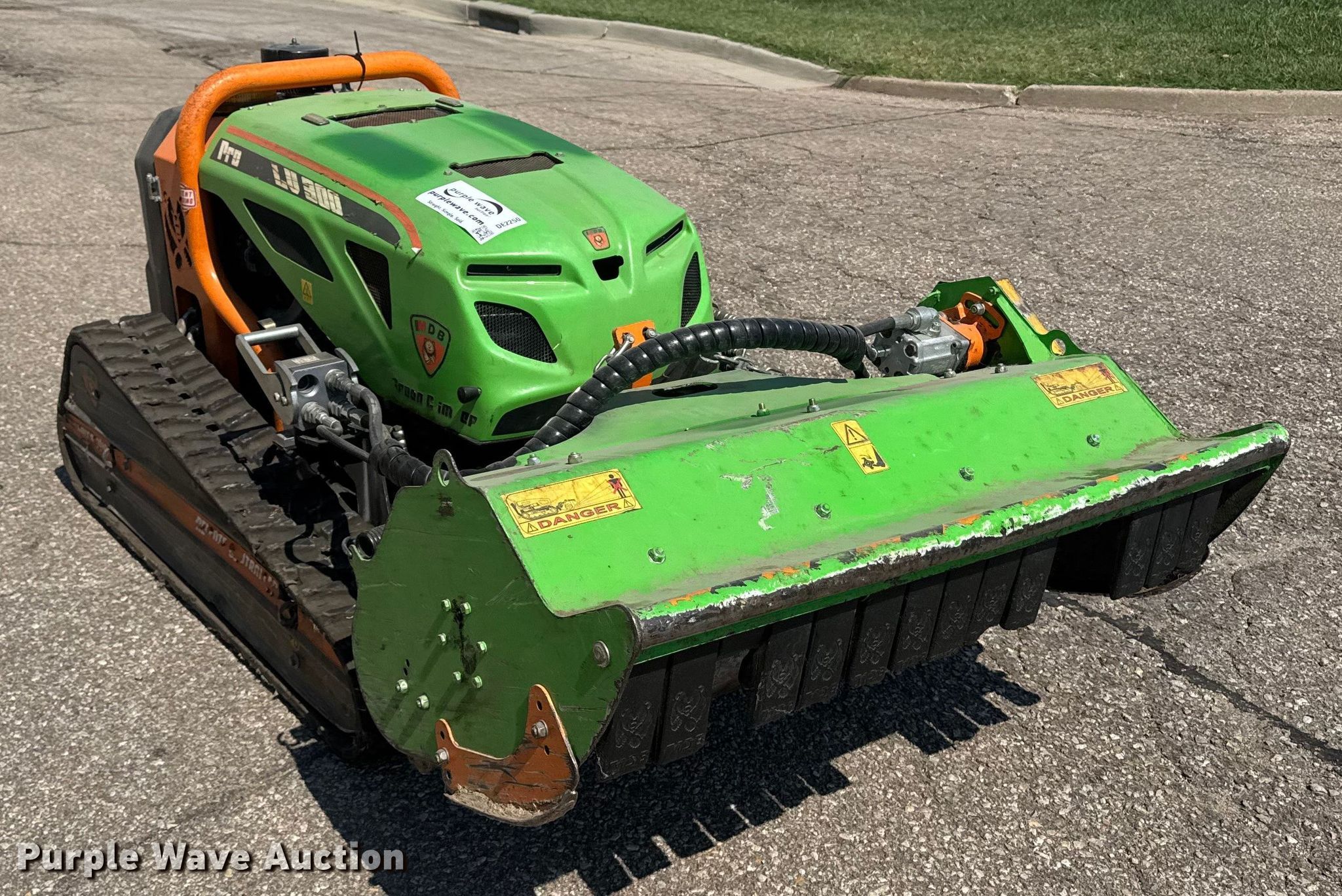 2019 MDB Green Climber LV300 remote controlled slope flail mower