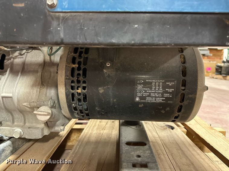 image for item DF8620 Miller Blue Star 145 welder/generator