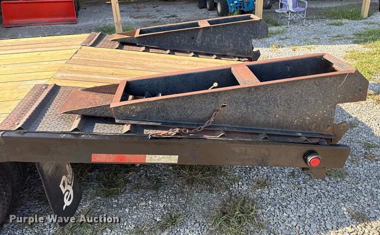 image for item DJ7794 2006 Belshe DT22 equipment trailer