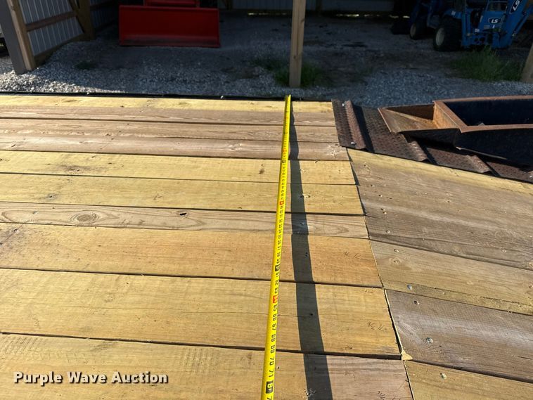 image for item DJ7794 2006 Belshe DT22 equipment trailer