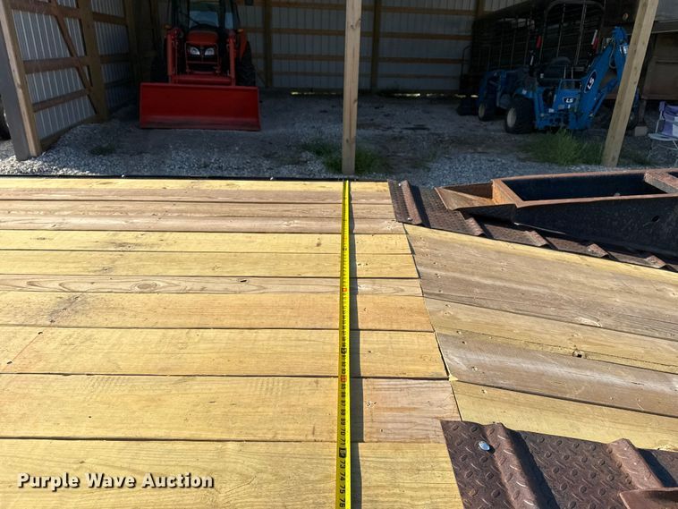 image for item DJ7794 2006 Belshe DT22 equipment trailer